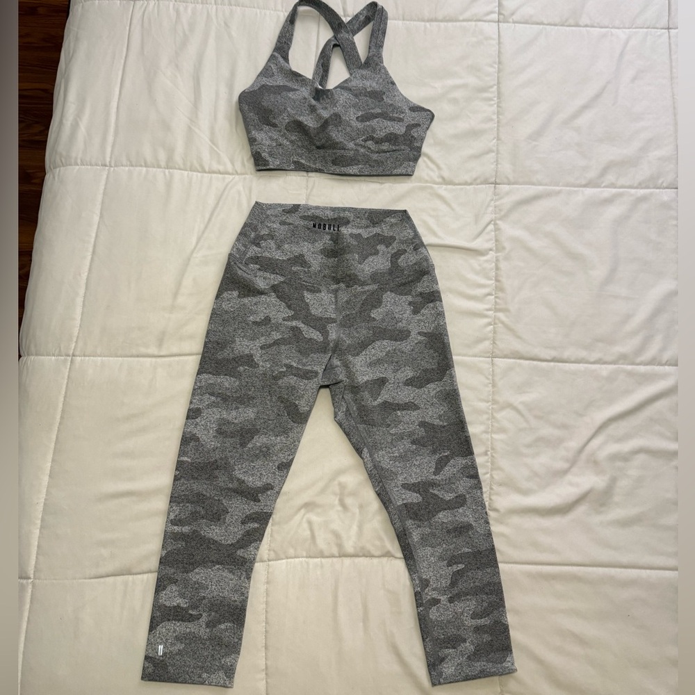 No Bull Gray Camo Sports Bra and Leggings Set Size Small